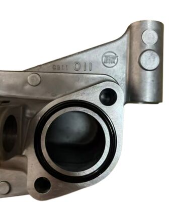 Parties de moteur Hino 15110-E0110 Moteur Japon TBK Pompe à huile pour camion HINO 700 PROFIA E13C E13CT 15110-E0110