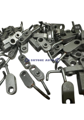 S110B-E0010 S110BE0010 Jet d'huile ; Injection pour le camion Toyota COASTER/HINO 300 DYNA N04C Pièces de camion japonaises de haute qualité