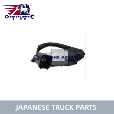 Pièces de camion japonaises Interrupteur de cabine 1-82380172-1 pour ISUZU CYZ CXZ 6UZ1 PIÈCES DE CAMION ISUZU