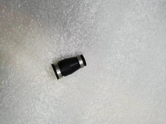 fuite 1154490092 1-15449009-2 outre d'ASM de connecteur pour ISUZU CXZ81K 10PE1